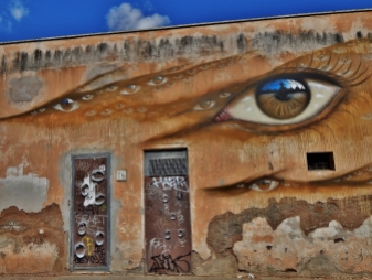 When I spotted these even before I went there, I knew what I'd be posting this Thursday. By My Dog Sighs, Trastevere, Rome.
