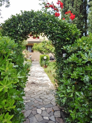 Number 10: The loveliest entrance on the whole Via Slovenia in Grosseto.